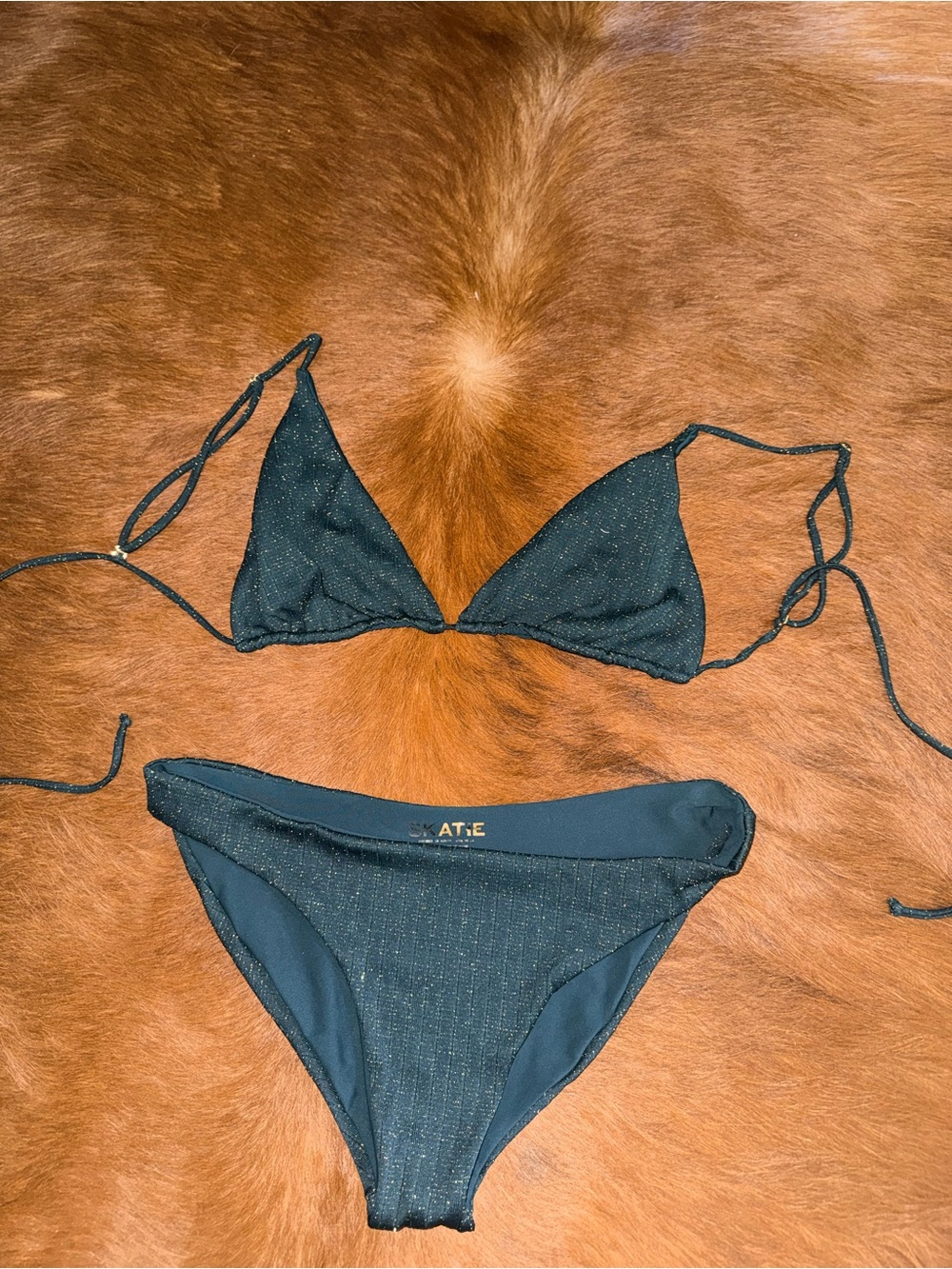 Skatie - firefly- Cheryl Bottom, Ella Top